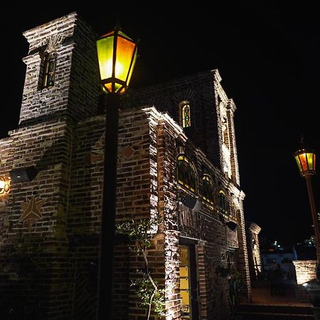 Terra Firma Hotel Boutique ヴィラ・カルロス・パス エクステリア 写真