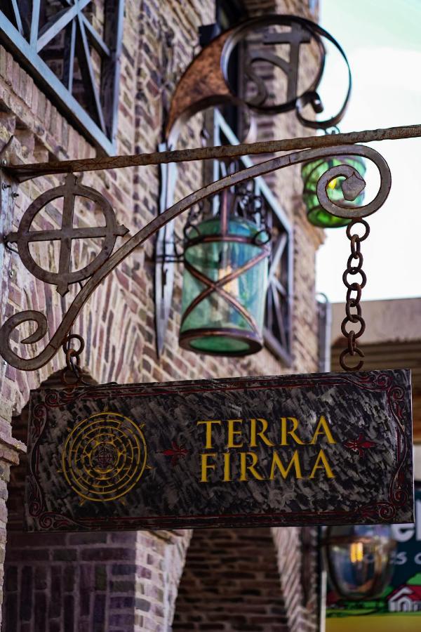 Terra Firma Hotel Boutique ヴィラ・カルロス・パス エクステリア 写真